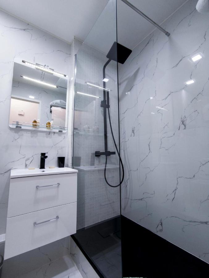 1 Min To The Beach Apartment - Kitchen - Tramway - Air Conditioner - Wifi - Promenade Des Anglais Nice Ngoại thất bức ảnh